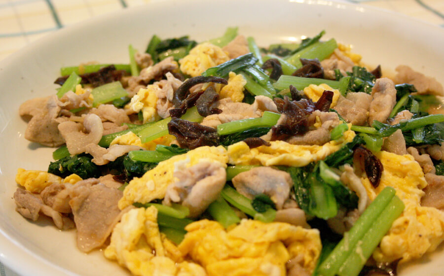 キクラゲと卵の炒め物（木須肉）