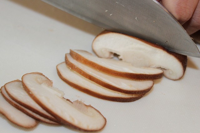 豚肉としいたけの卵あんかけ丼1